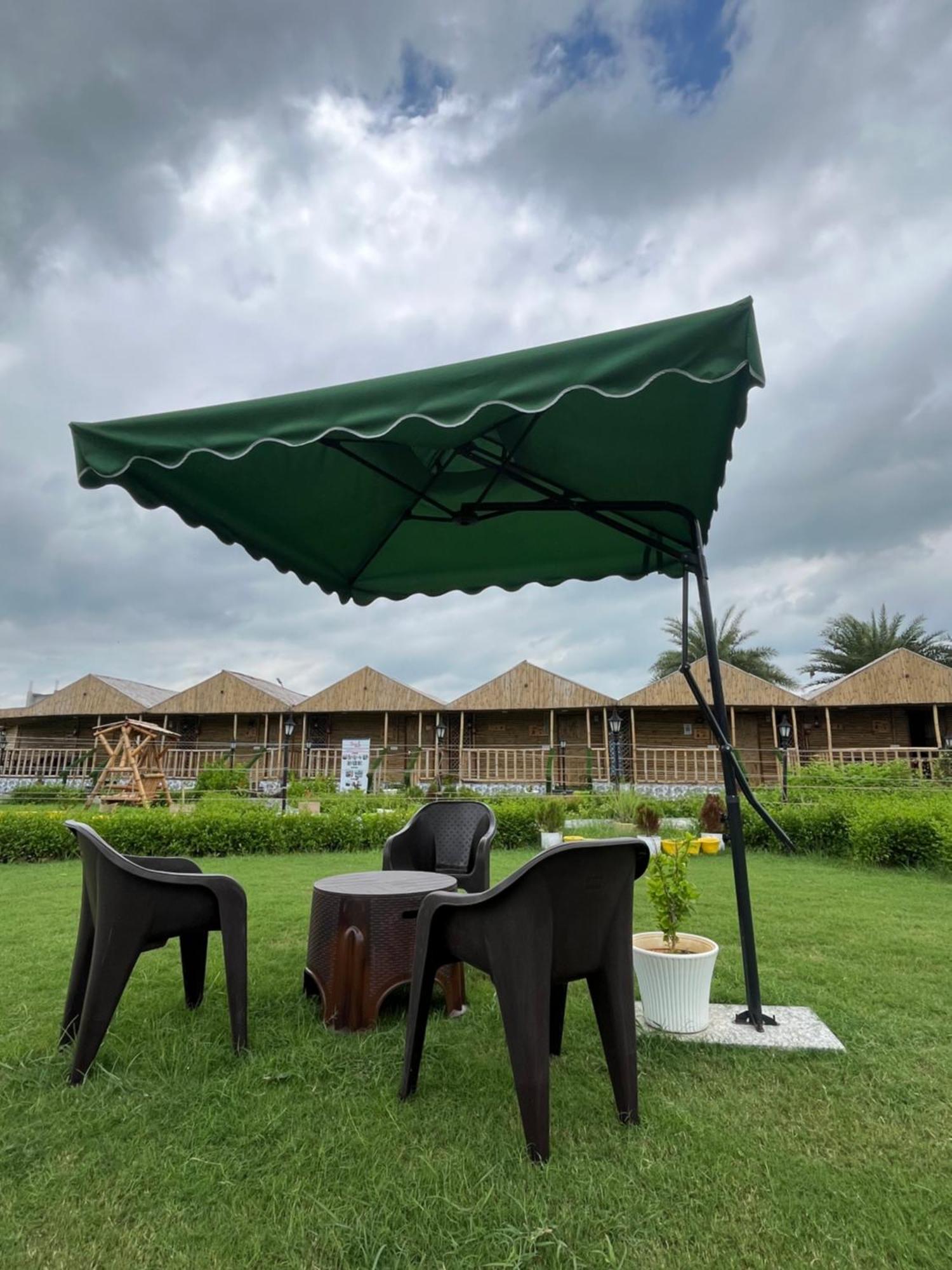 Gopika Resort Vrindāvan Εξωτερικό φωτογραφία